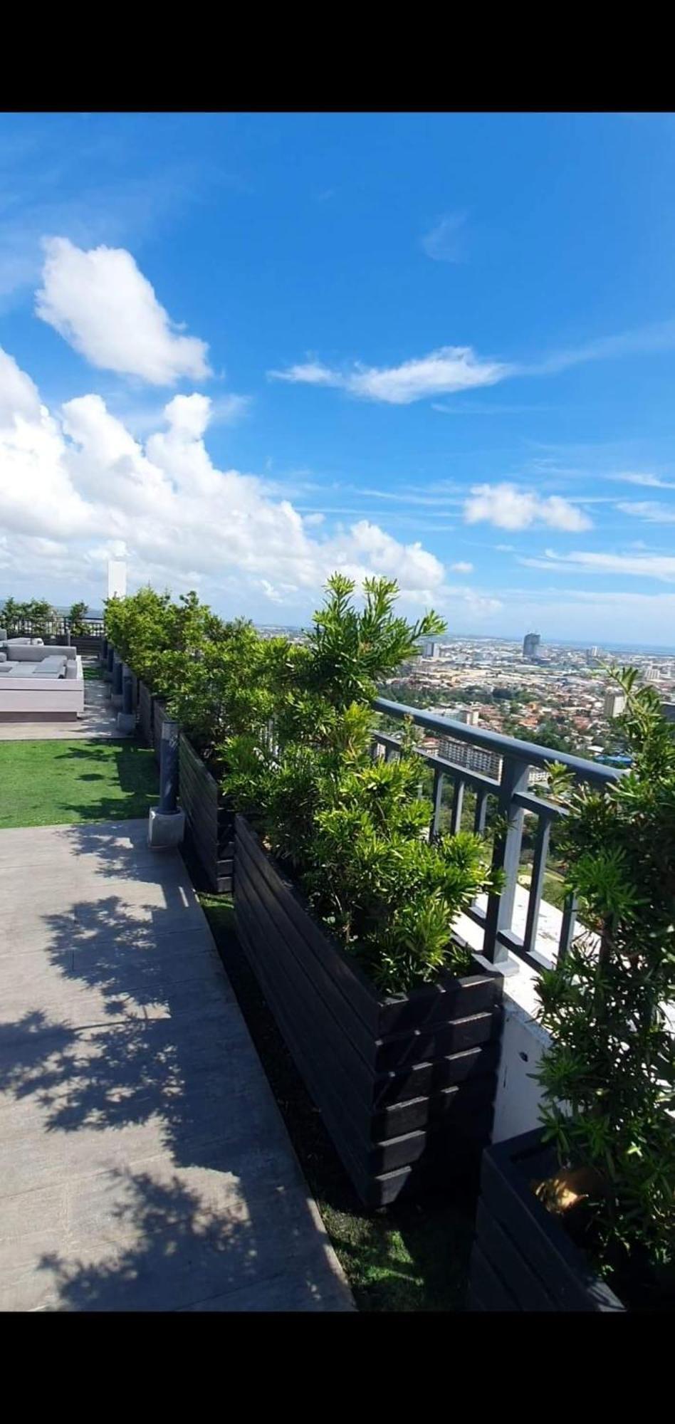 Arlowes At 20F Grand Residences セブ市 エクステリア 写真